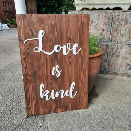 ISLE SIGN - LOVE IS KIND