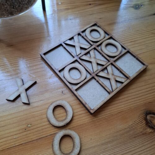 XOXO TRAVEL GAME