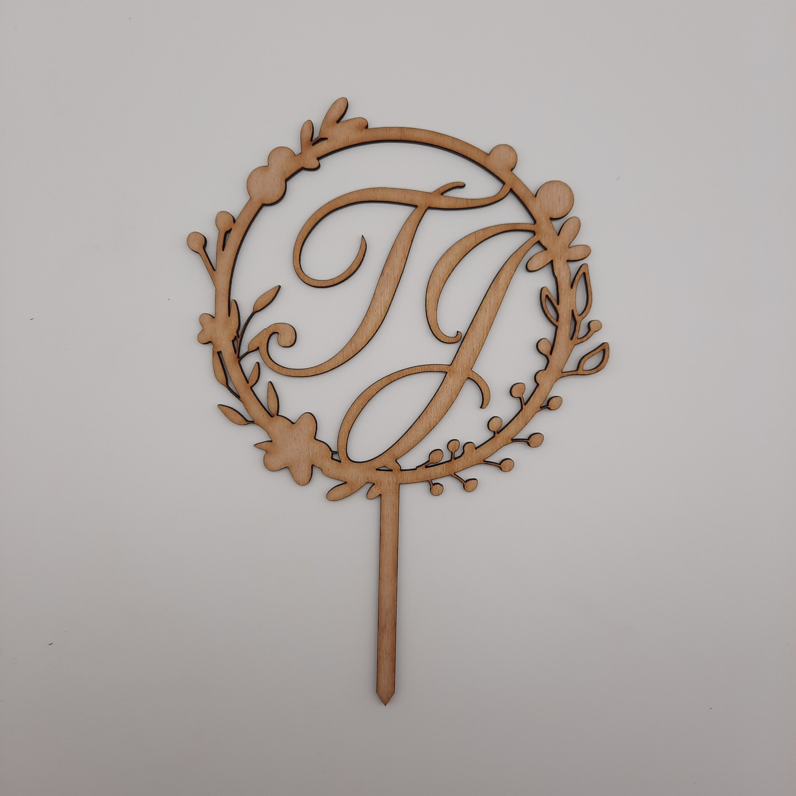 WREATH WITH INTIAL