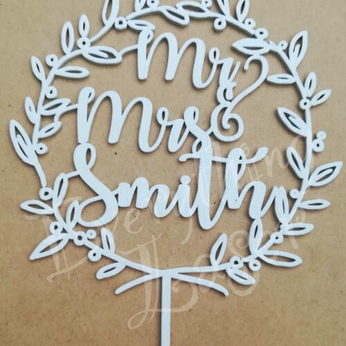 WREATH WITH MR&MRS